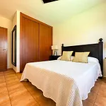 Nirvana Private Pool By Holidays * קורלחו