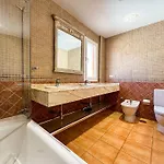 וילה Nirvana Private Pool By Holidays *